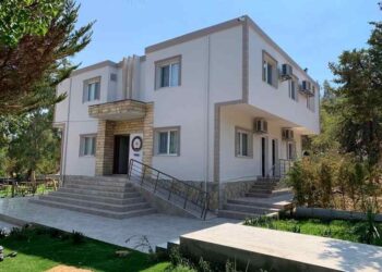 İzmir Yenifoça Polisevi